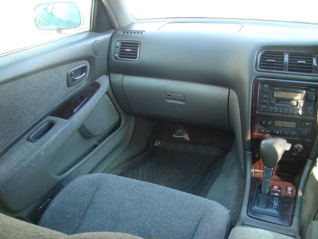 1996 Toyota Cresta