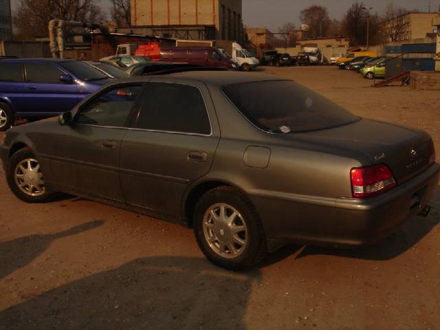 1997 Toyota Cresta