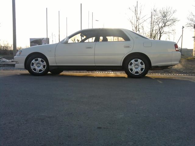 1997 Toyota Cresta