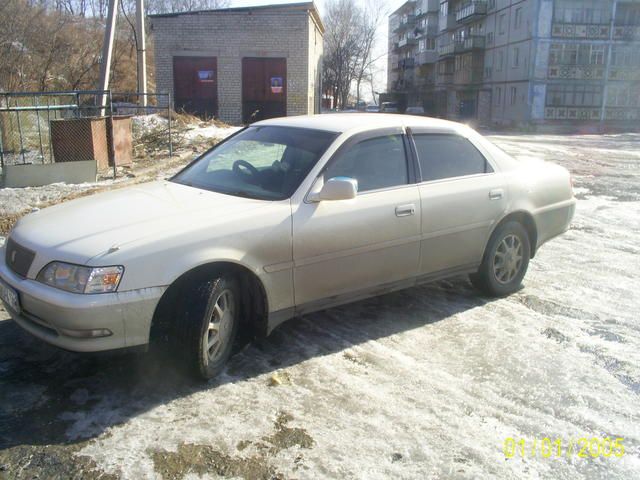 1997 Toyota Cresta