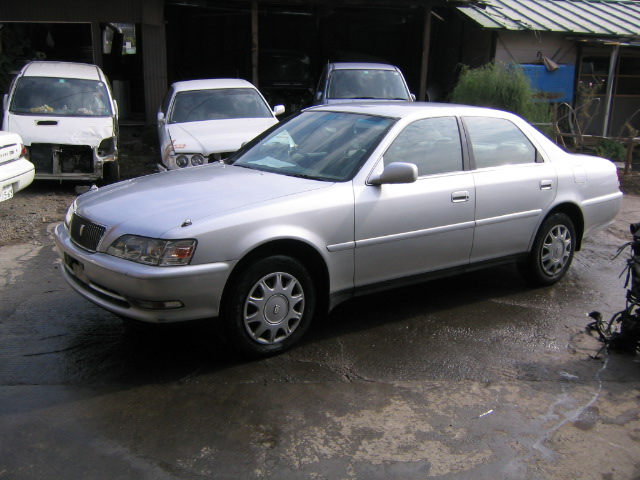 1997 Toyota Cresta Pictures