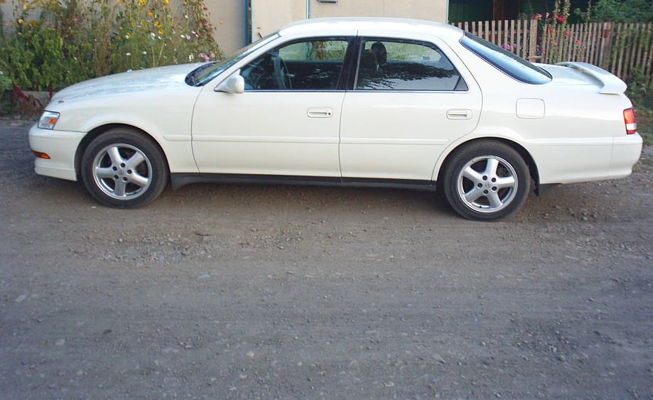 1998 Toyota Cresta