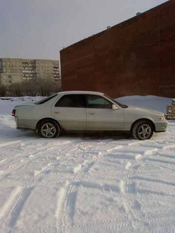 1998 Toyota Cresta