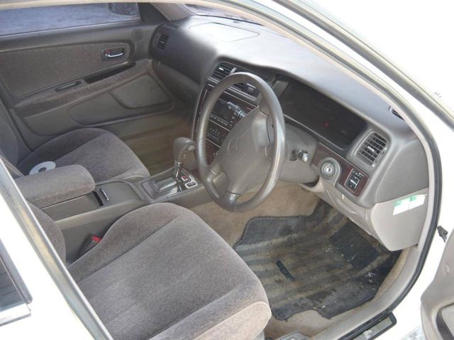 1998 Toyota Cresta