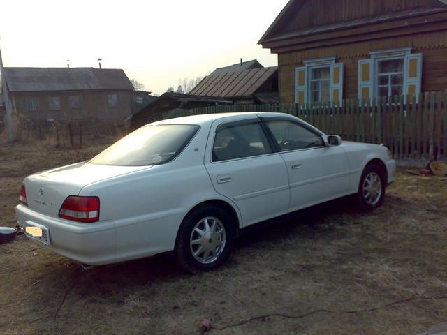 1998 Toyota Cresta