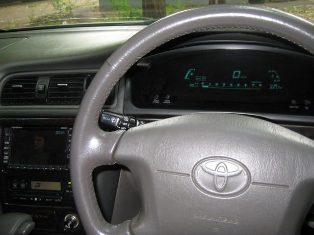 1998 Toyota Cresta