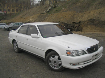 1998 Toyota Cresta Photos