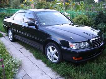 1999 Toyota Cresta