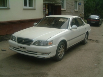 1999 Toyota Cresta