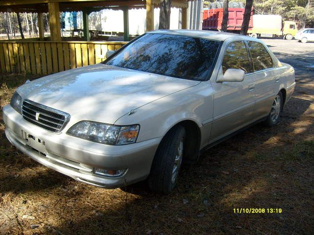 1999 Toyota Cresta