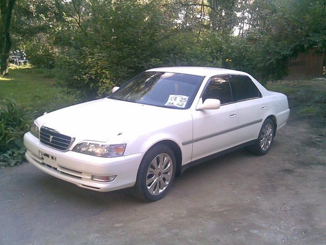 1999 Toyota Cresta
