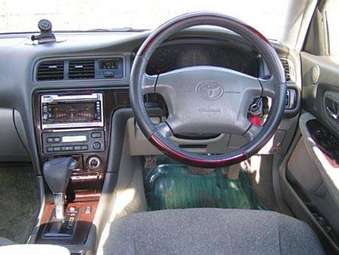 1999 Toyota Cresta