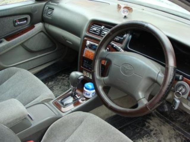 1999 Toyota Cresta