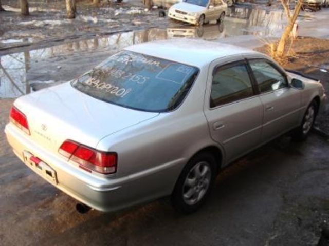 1999 Toyota Cresta