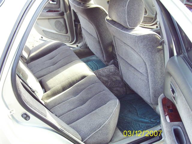 1999 Toyota Cresta