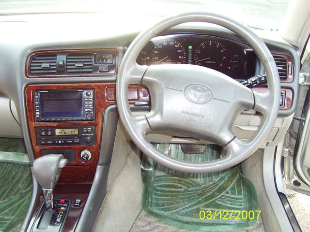 1999 Toyota Cresta