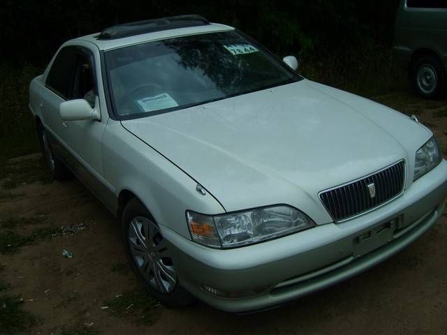 1999 Toyota Cresta