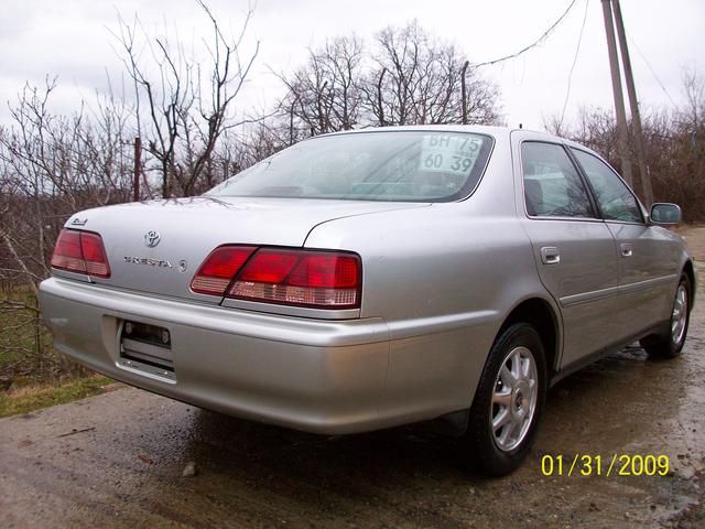 1999 Toyota Cresta