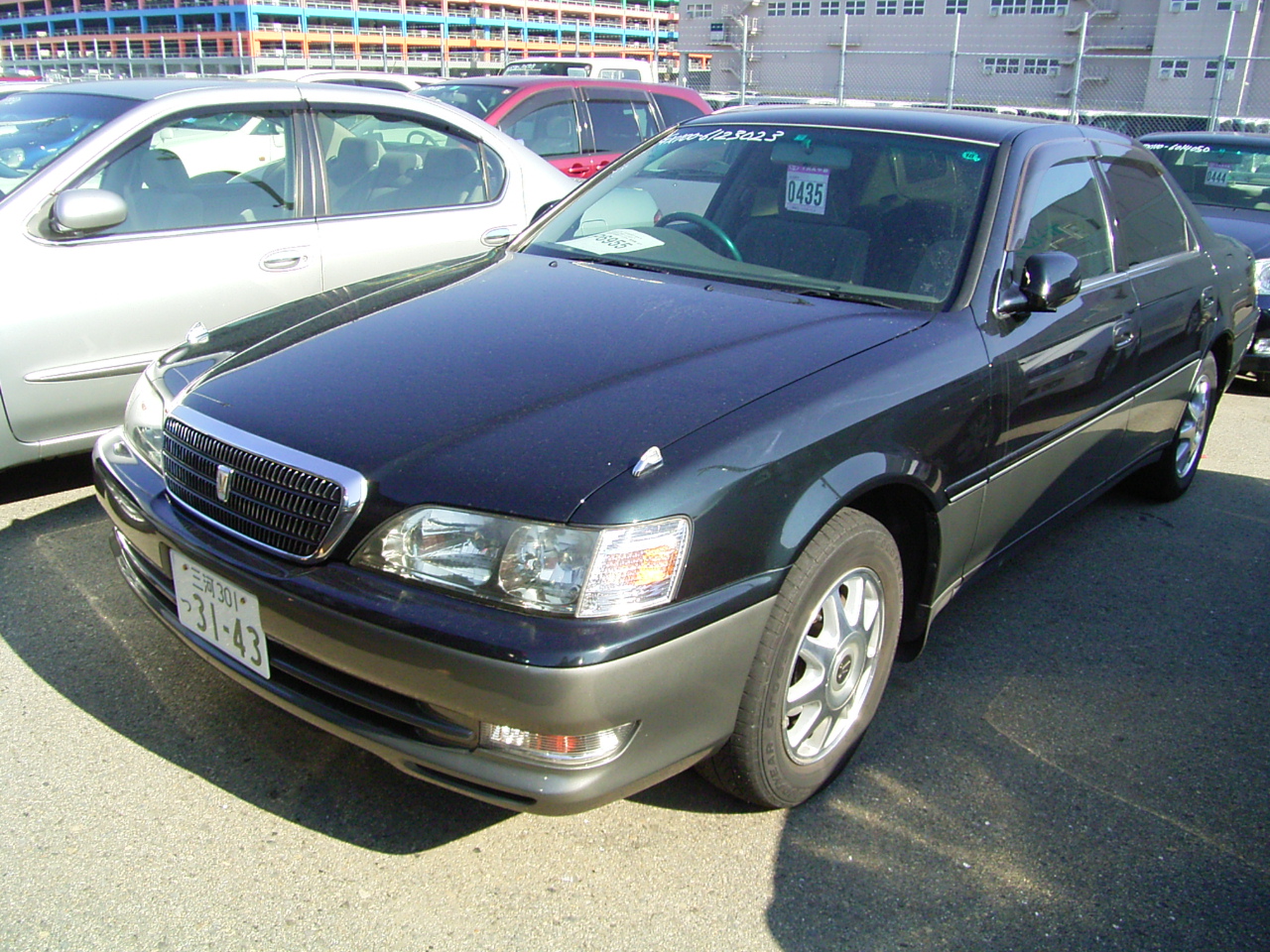 1999 Toyota Cresta Pictures