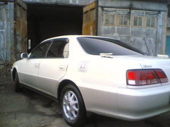 2000 Toyota Cresta