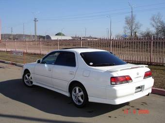 2000 Toyota Cresta