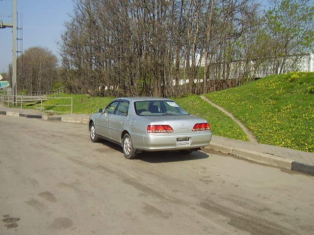 2000 Toyota Cresta