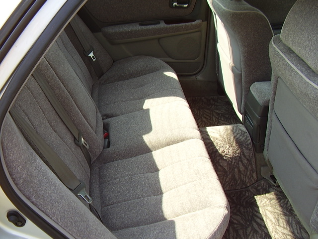 2000 Toyota Cresta