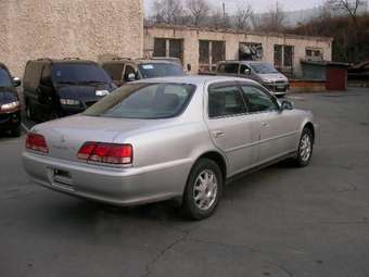 2000 Toyota Cresta