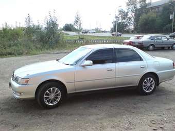 2000 Toyota Cresta