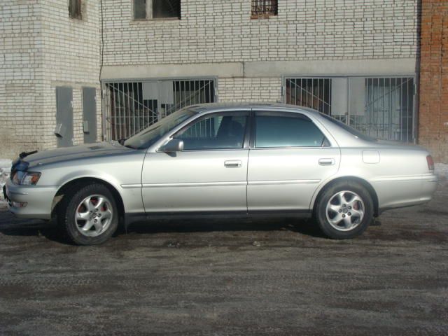 2000 Toyota Cresta