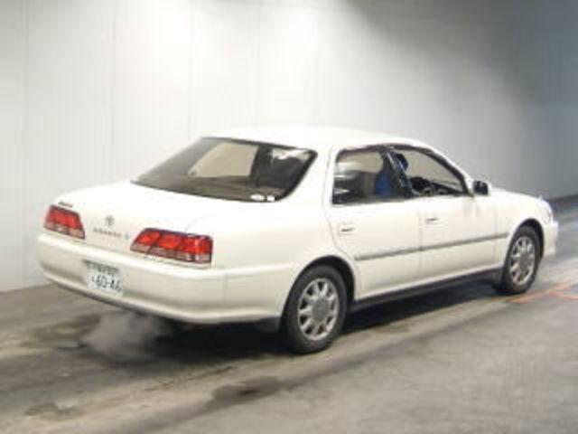 2000 Toyota Cresta