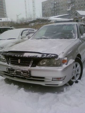 2000 Toyota Cresta