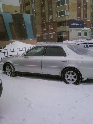 2000 Toyota Cresta