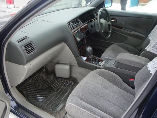 2000 Toyota Cresta
