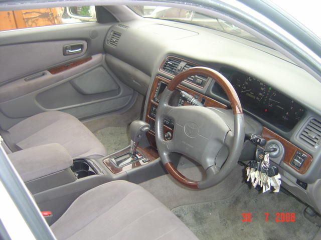 2000 Toyota Cresta