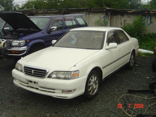 2000 Toyota Cresta