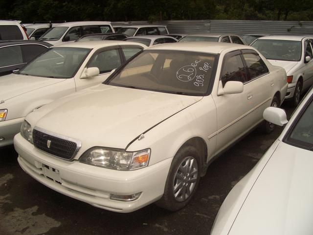 2000 Toyota Cresta