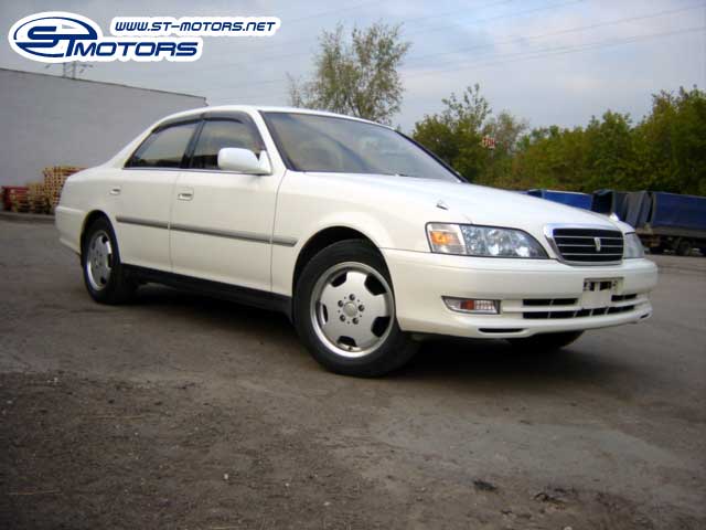 2000 Toyota Cresta Photos