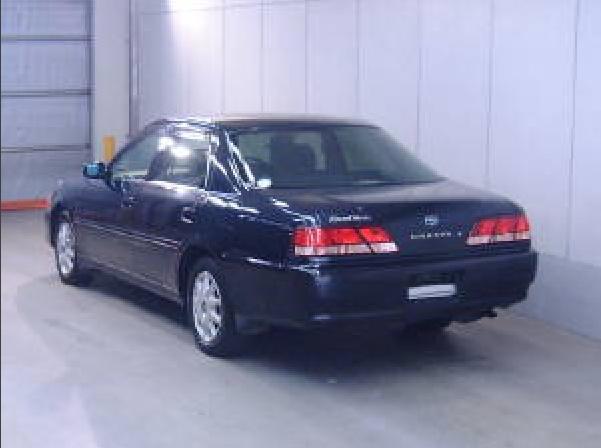 2000 Toyota Cresta Photos
