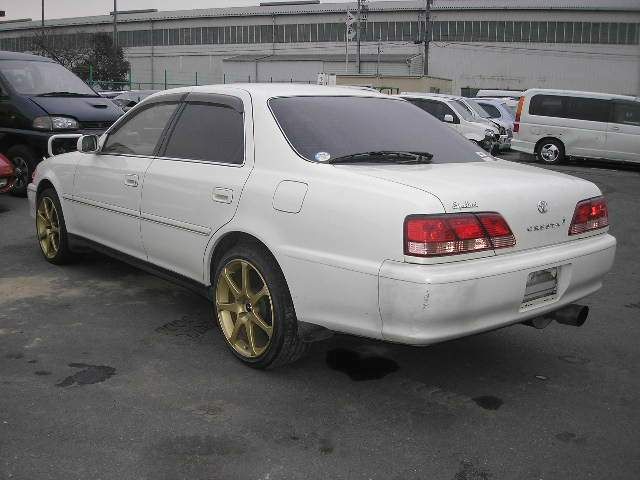 2001 Toyota Cresta