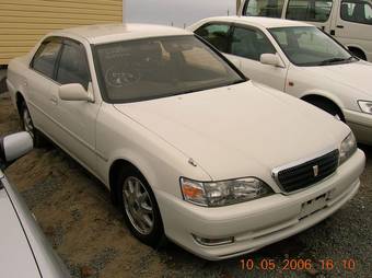 2001 Toyota Cresta Pictures