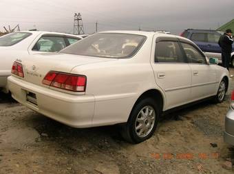 2001 Toyota Cresta Photos