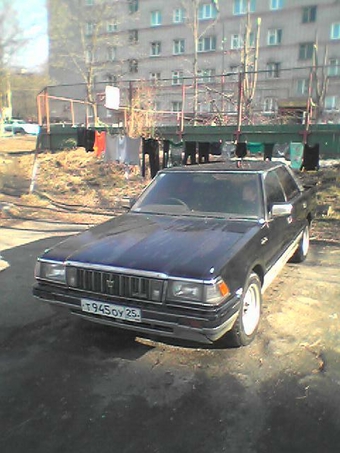 1987 Toyota Crown