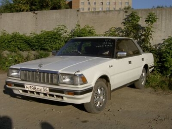 1987 Toyota Crown