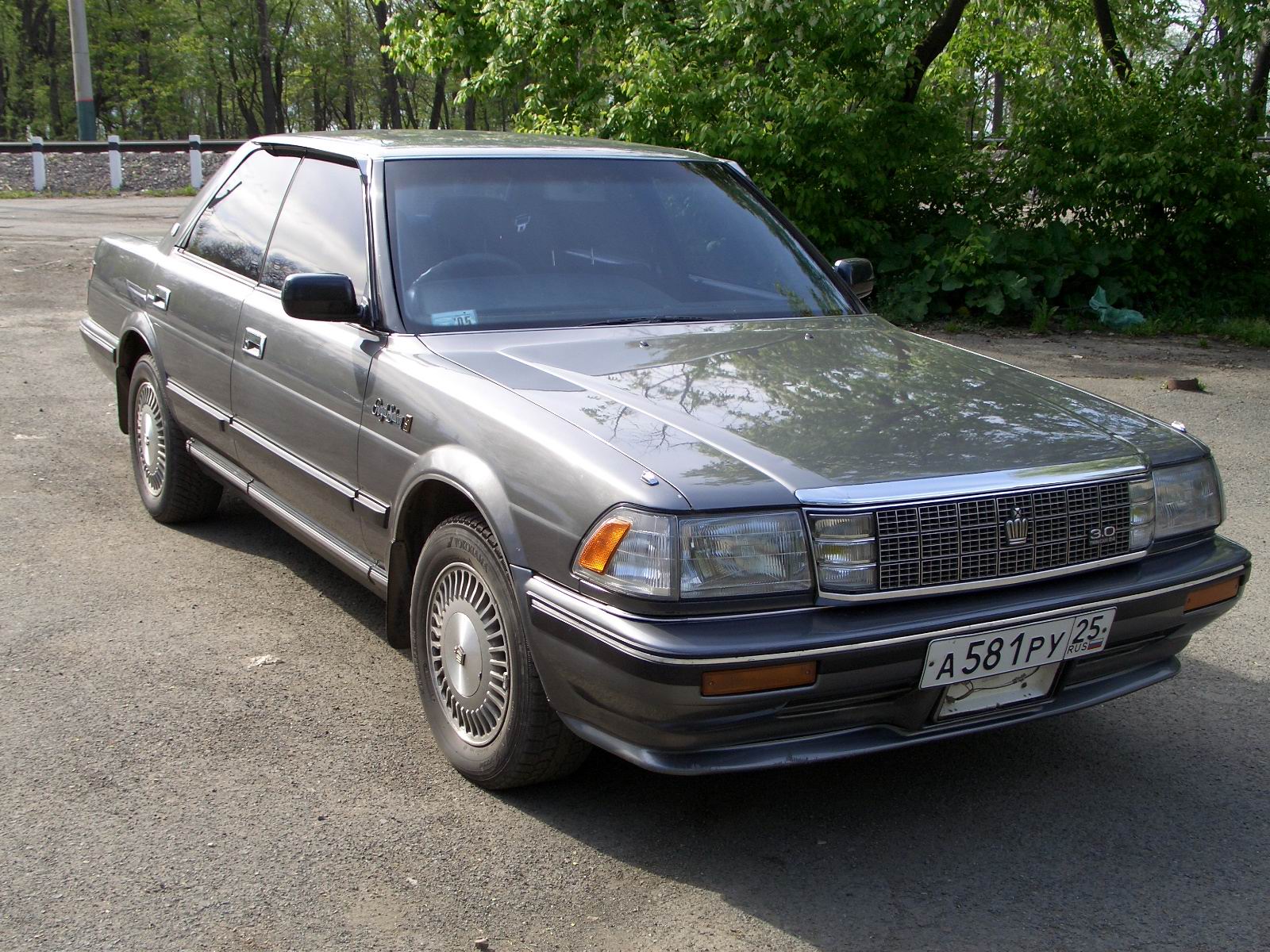 1988 Toyota Crown