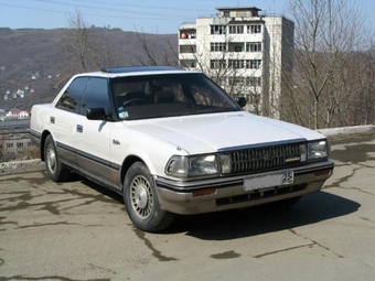 1988 Toyota Crown