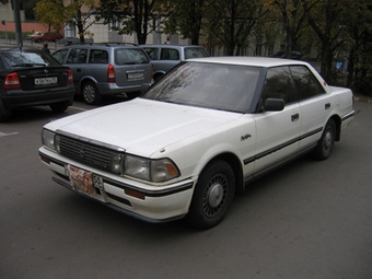 1988 Toyota Crown
