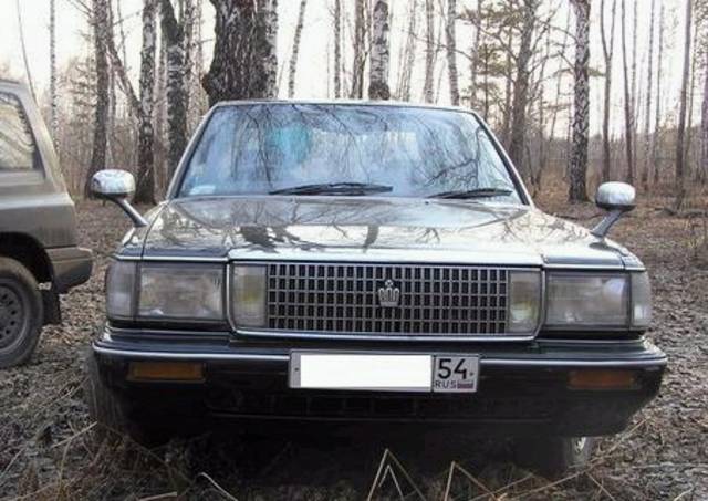 1988 Toyota Crown