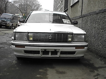 1989 Toyota Crown