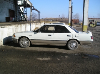 1989 Toyota Crown